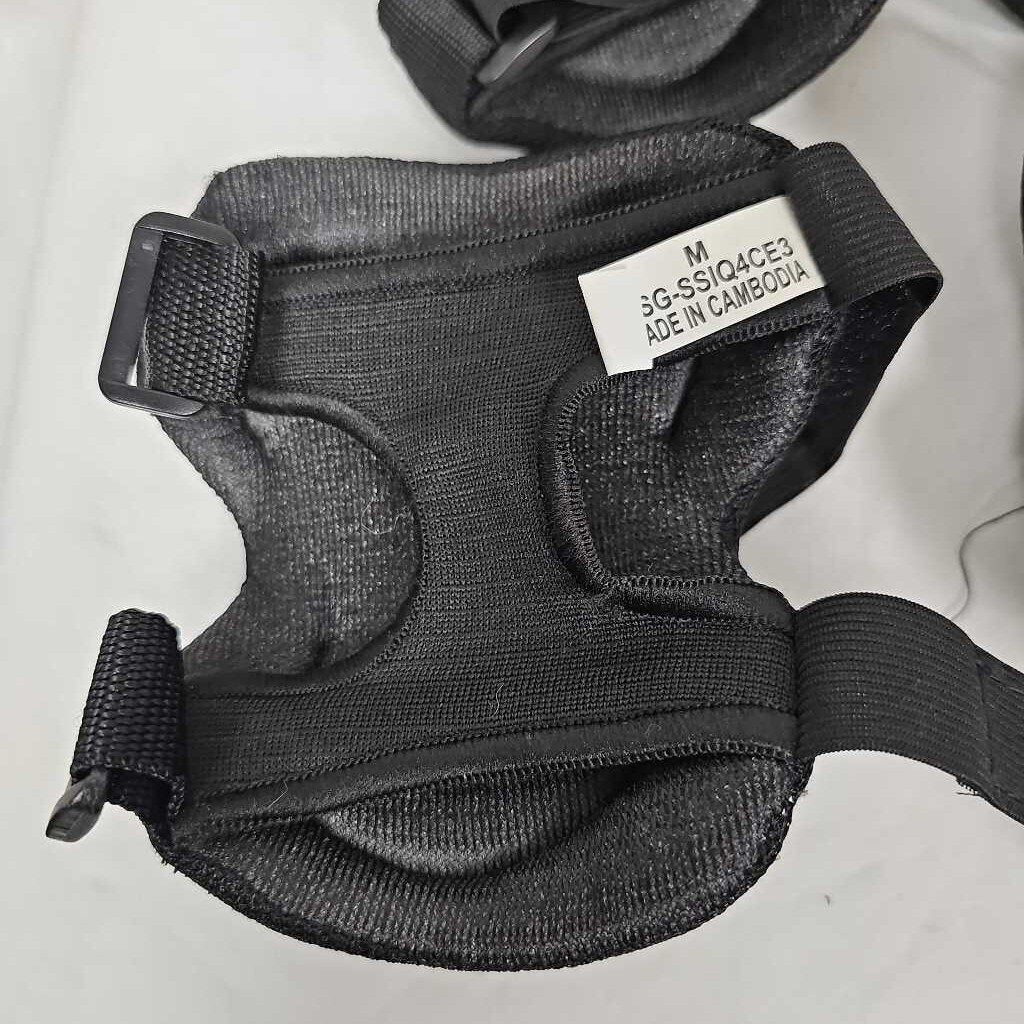 DBX Knee & Elbow Pads, Size Medium