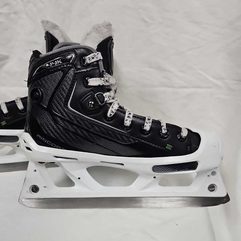 CCM Ribcor 44K Pump Goalie Skates, Size 3.5