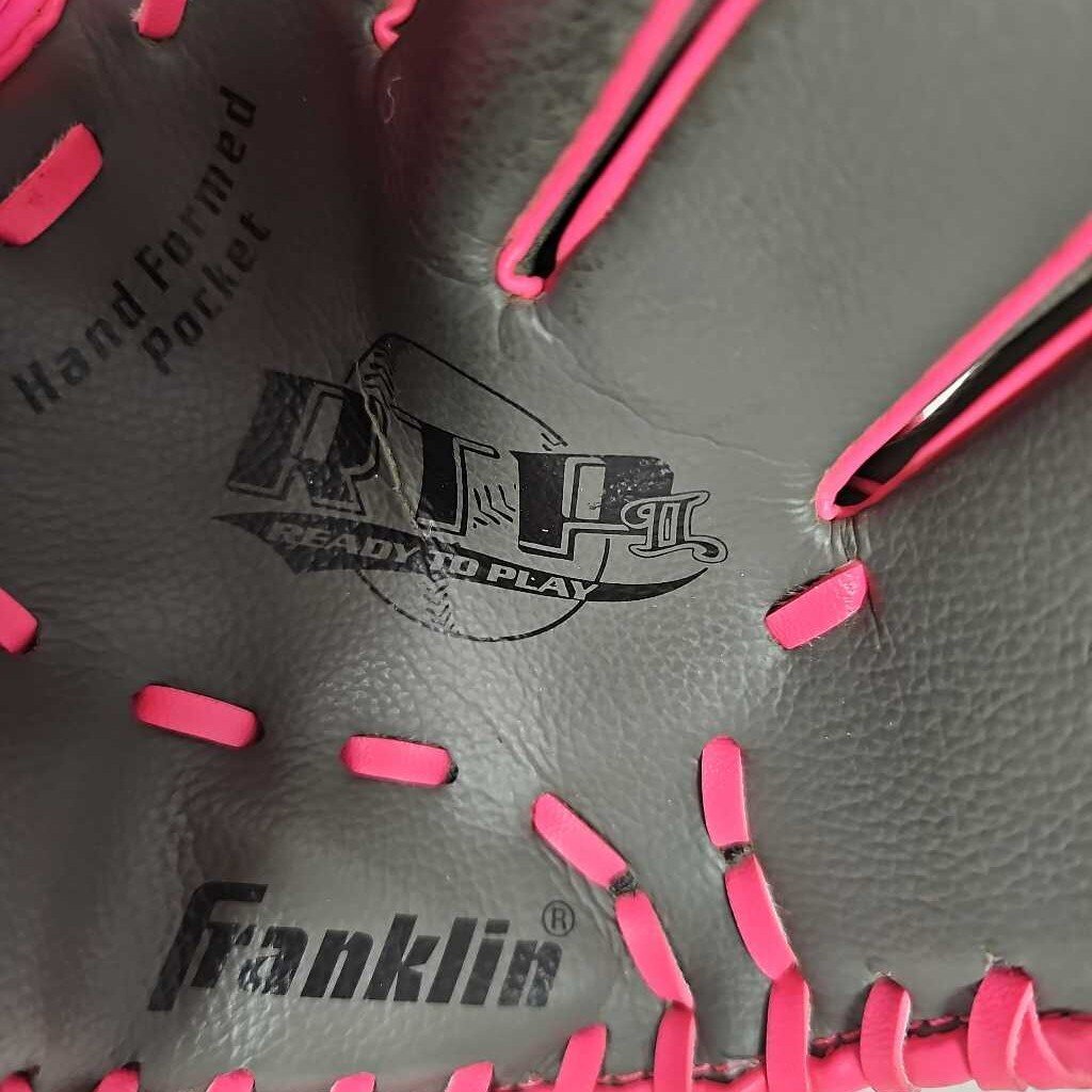 Franklin Ready To Play 2 Tee Ball Glove, 10.5"
