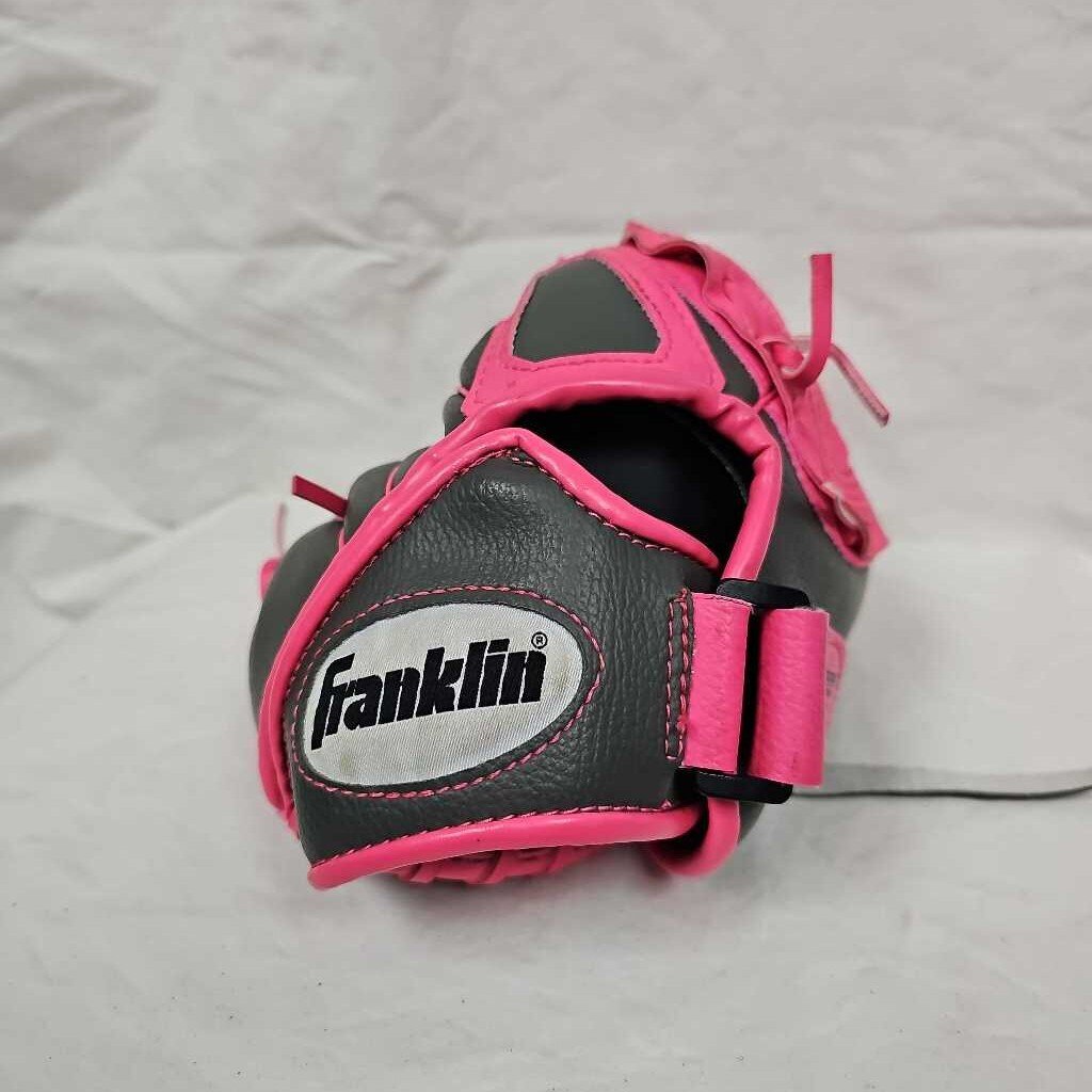 Franklin Ready To Play 2 Tee Ball Glove, 10.5"