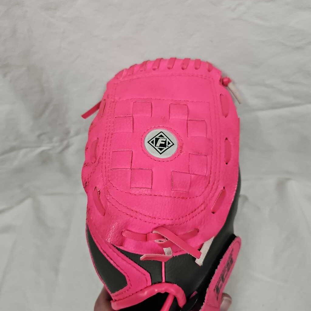 Franklin Ready To Play 2 Tee Ball Glove, 10.5"
