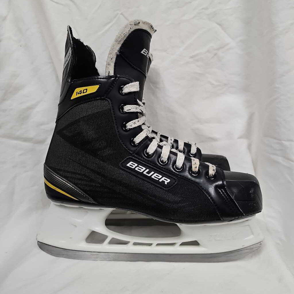 Bauer Supreme 140 Hockey Skates, Size 9