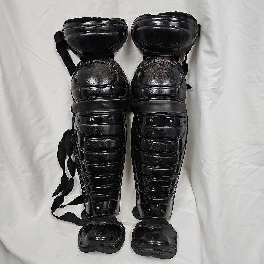 Baseball Catcher's Leg Guards - Ages 9-12