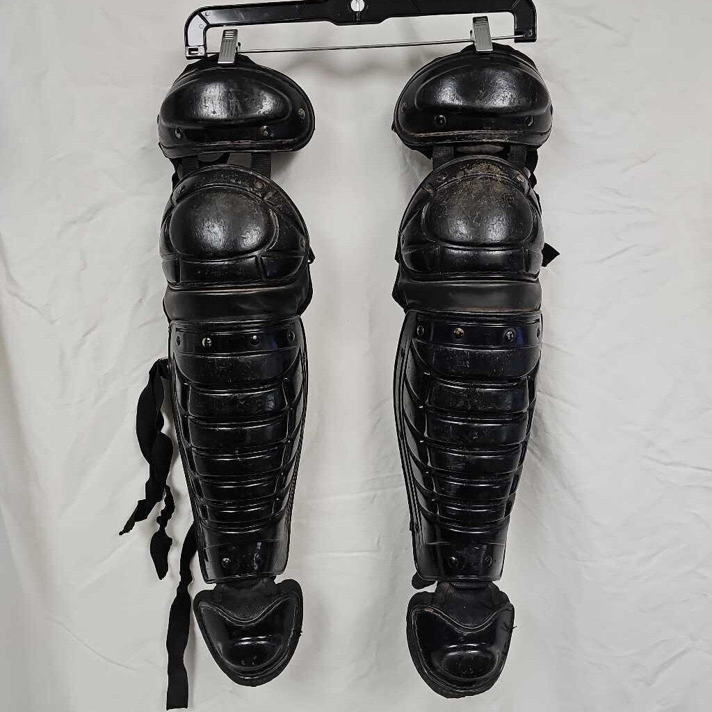 Baseball Catcher's Leg Guards - Ages 9-12