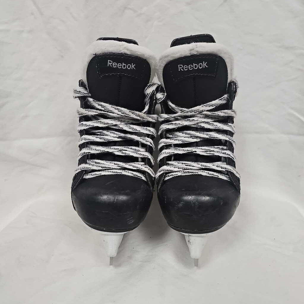 Reebok 8K Youth Hockey Skates, Size Y8