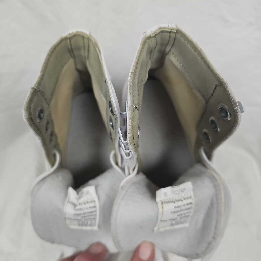 American Athletics Figure Skates, Size 2