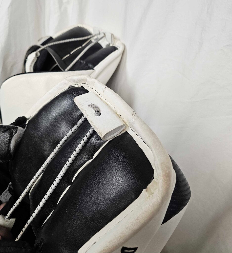 Simmons UL 9 Ultra Light Goalie Leg Pads, Size 36"+2"