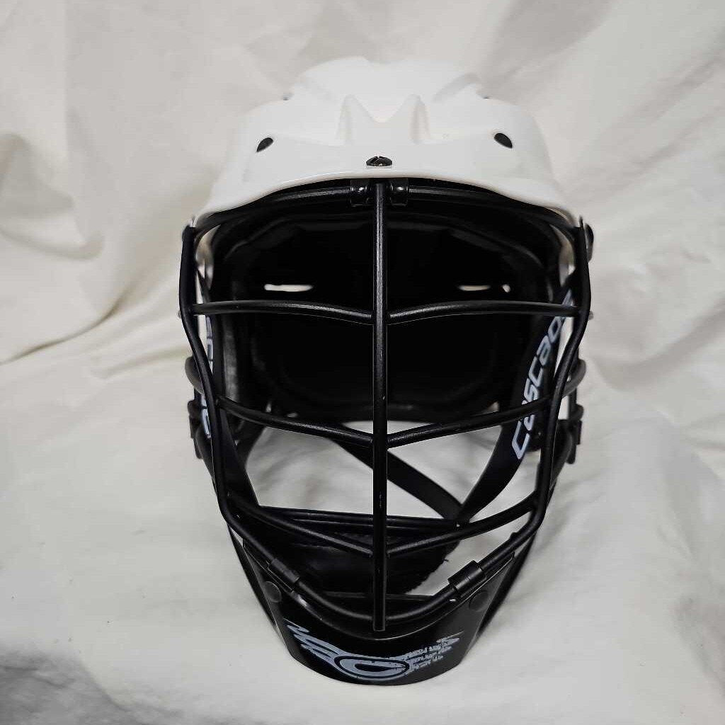 Cascade CPV-R Lacrosse Helmet, Size Medium/Large