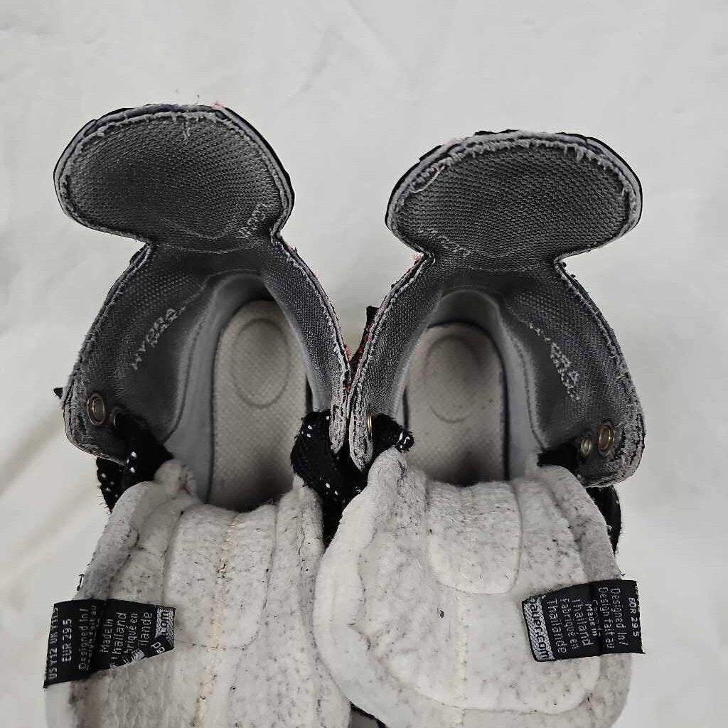 Bauer Vapor X100 Youth Hockey Skates, Size Y11