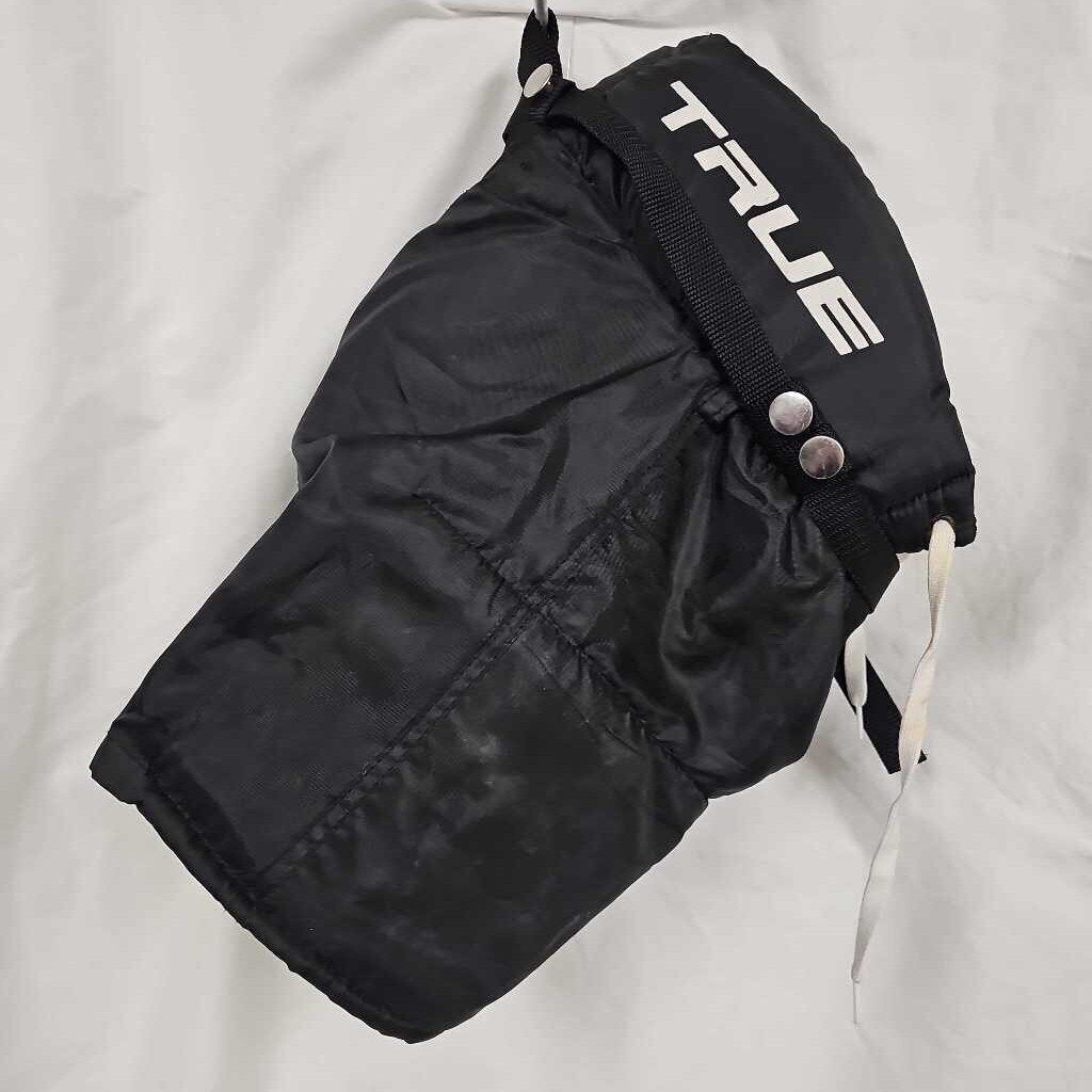 True Youth Hockey Pants, Size Medium