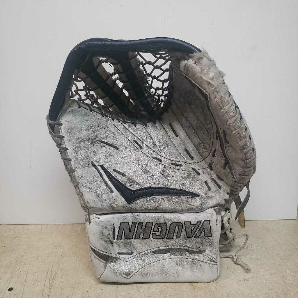 Vaughn V6 2000 Pro Hockey Goalie Trapper