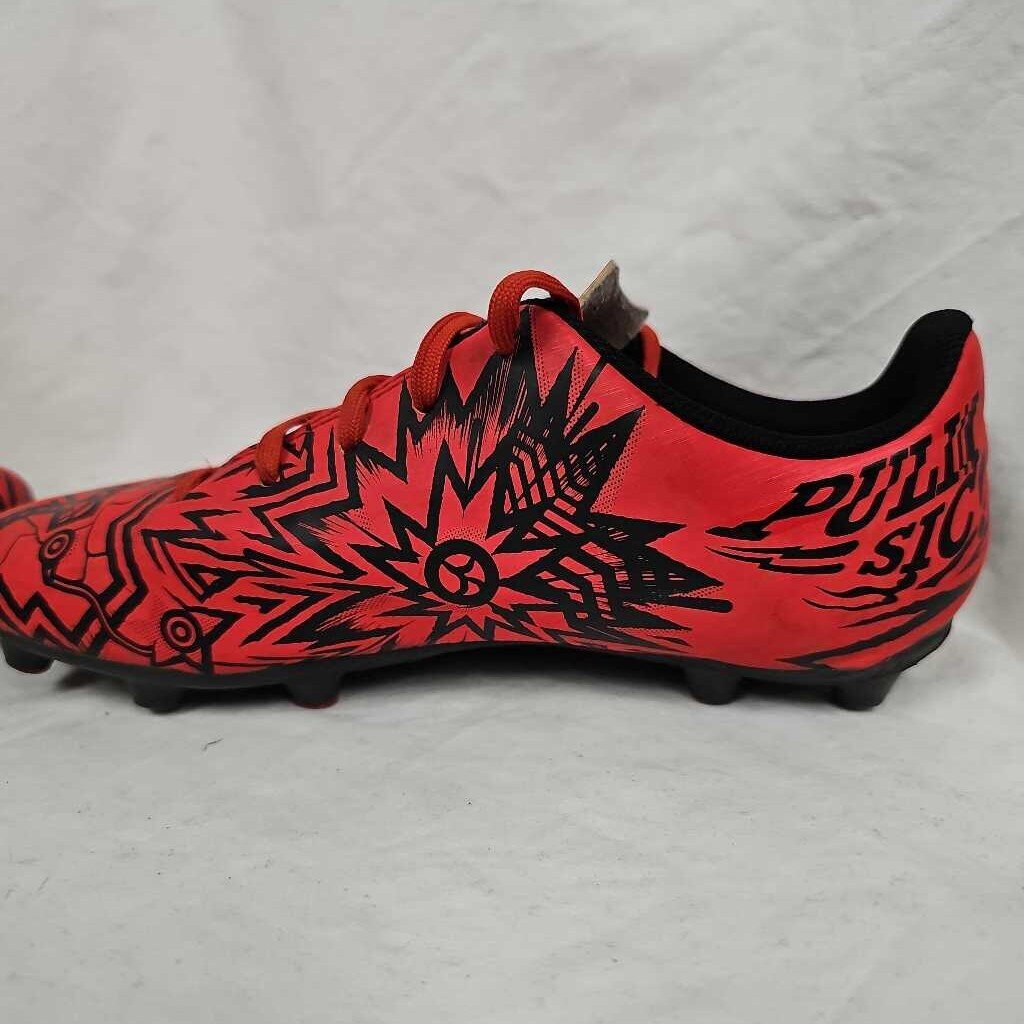 PUMA x PULISIC Soccer Cleats, Size 2.5