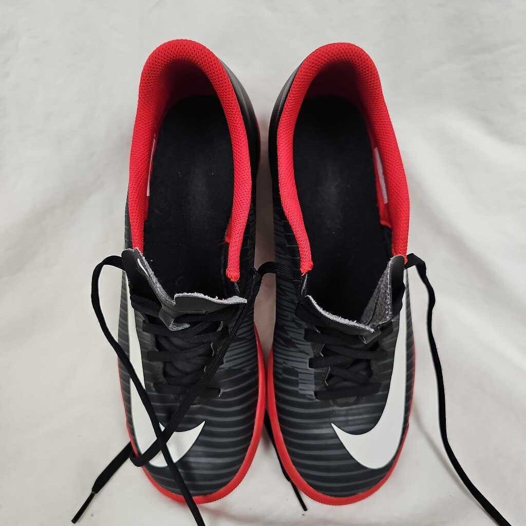 Nike MercurialX Indoor Soccer Shoes, Size Men's 7.5