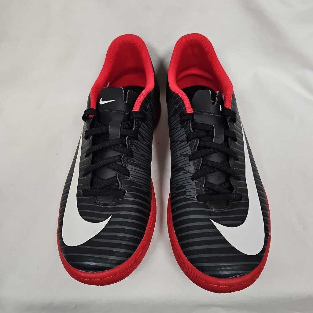 Nike MercurialX Indoor Soccer Shoes, Size Men's 7.5