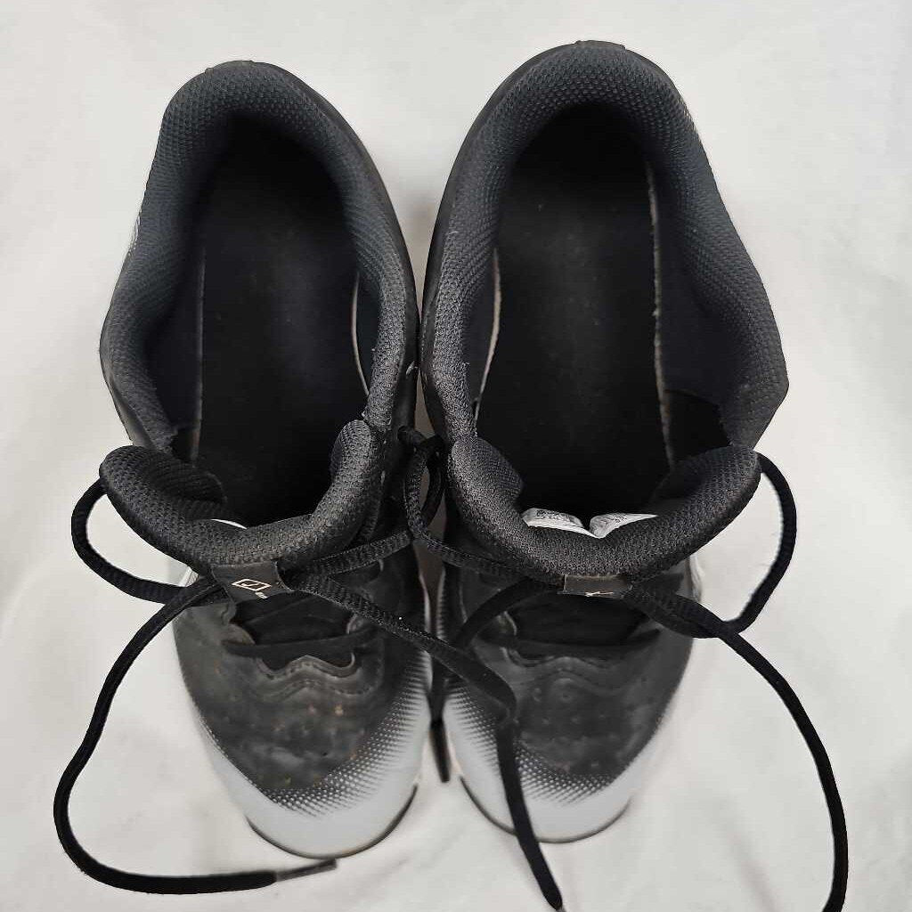 Nike Diamond Low Baseball Softball Cleats, Size 5