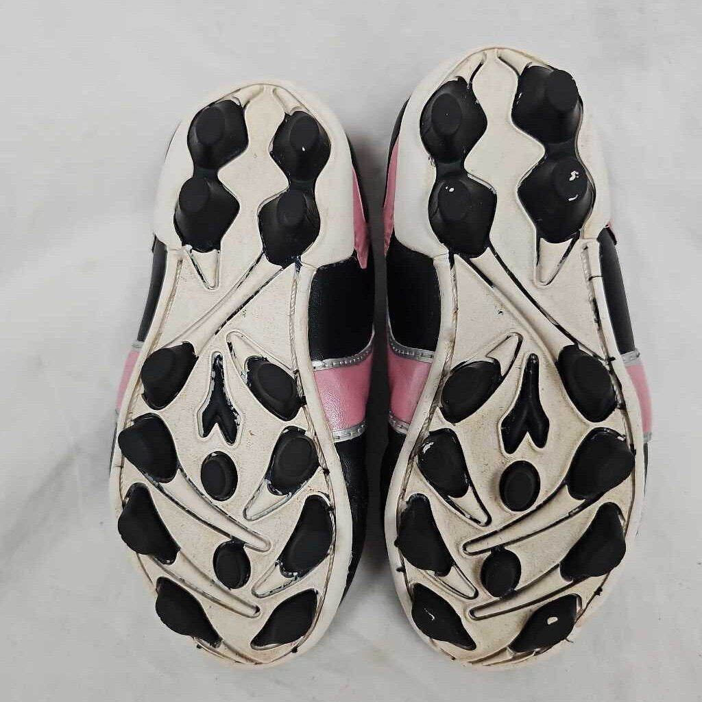 Diadora Youth Soccer Cleats, Size Y8