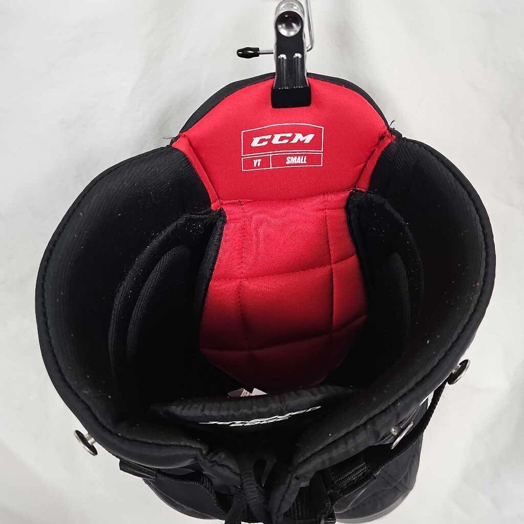 CCM Jetspeed Edge Youth Hockey Pants, Size Youth Small