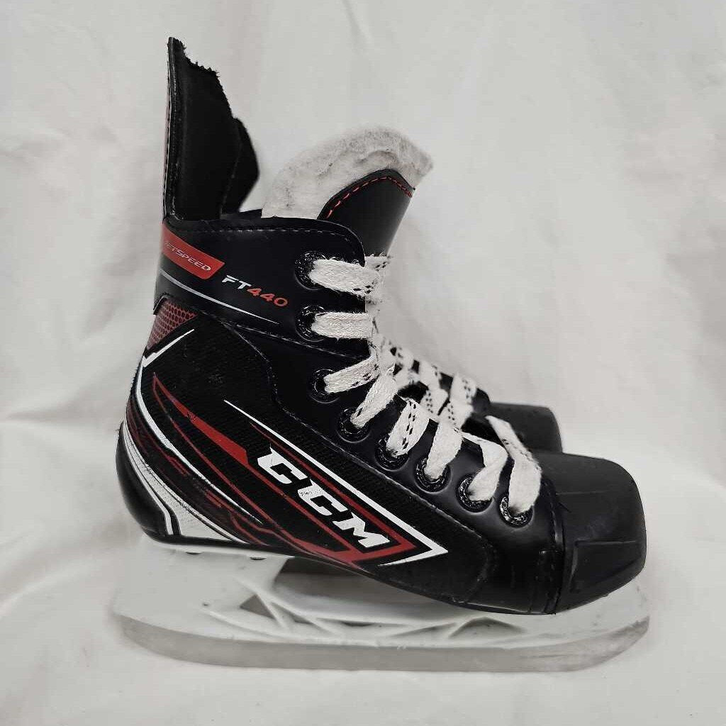 CCM Jetspeed FT440 Youth Hockey Skates, Size Y13