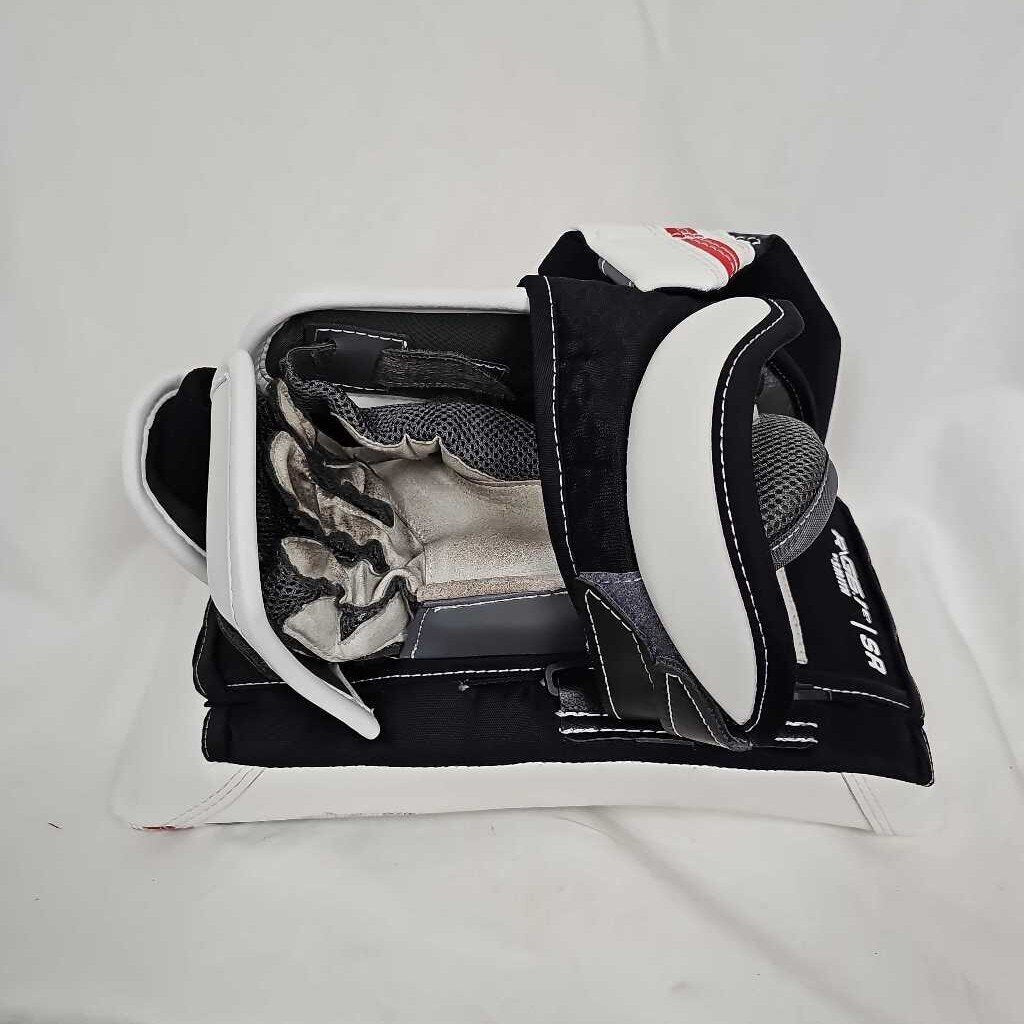 Warrior Ritual G6.1 E+ Senior Goalie Blocker