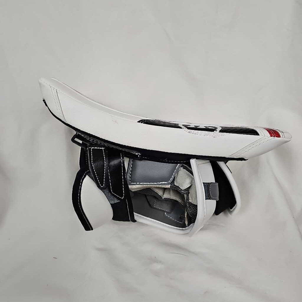 Warrior Ritual G6.1 E+ Senior Goalie Blocker
