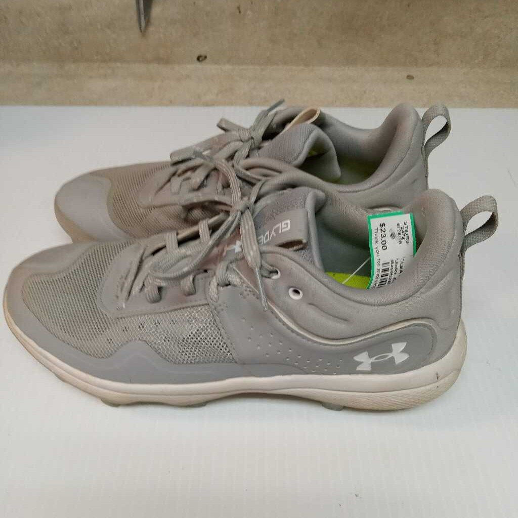Under Armour Glyde Baseball Cleats, Size 8