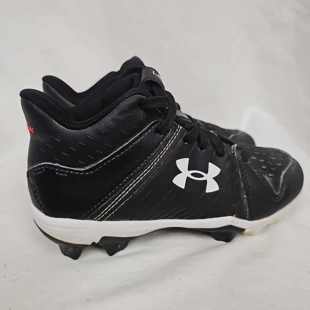 Under Armour Leadoff Youth Baseball Softball Cleats, Size Y13