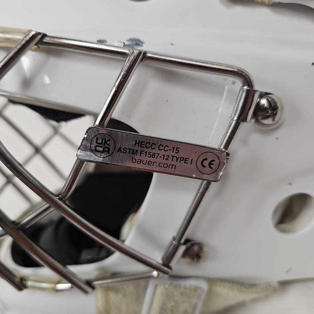 Bauer 940 Goalie Mask, Junior