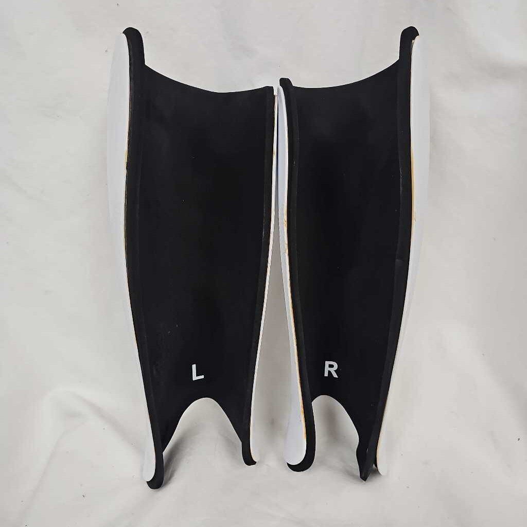 STX Stallion 400 Field Hockey Shin Guards, L/XL