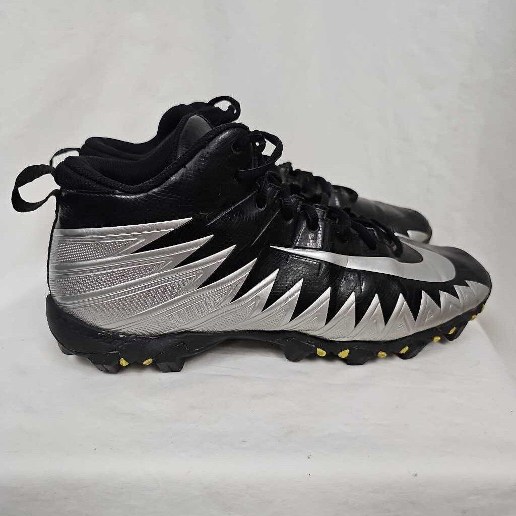 Nike Mens Alpha Menace Shark Football Cleats, Size 11