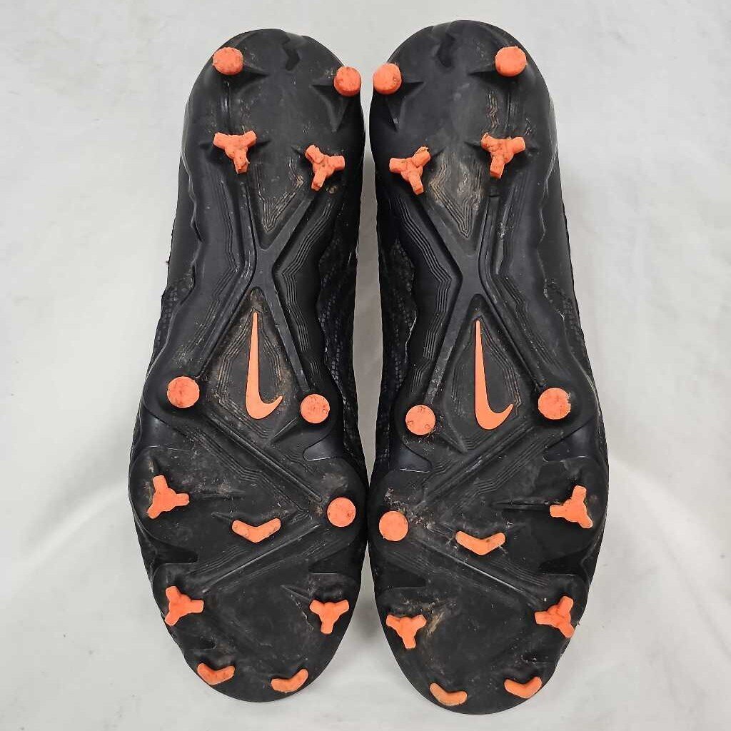 Nike Phantom GX Menb's Soccer Cleqats, Size 11