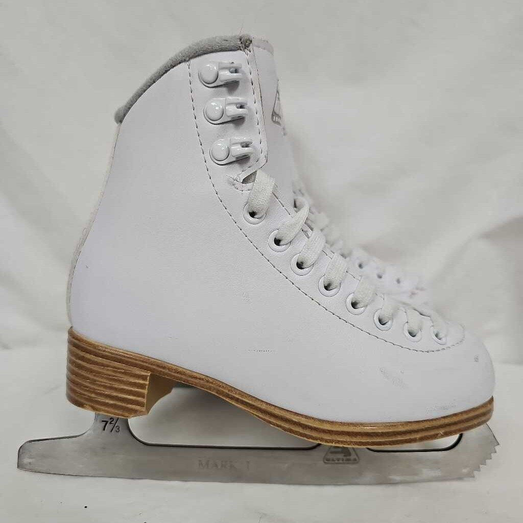 Jackson Ultima 200 Youth Figure Skates, Size Y13