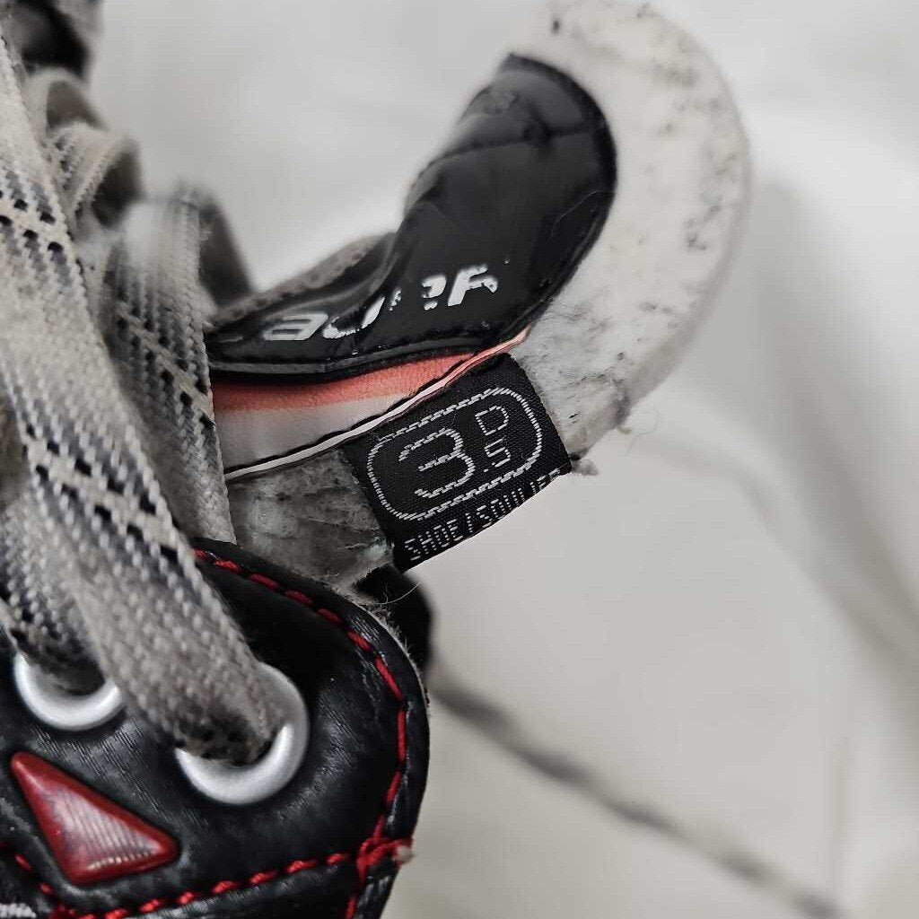 Bauer Vapor X500 Junior Hockey Skates, Size 3.5