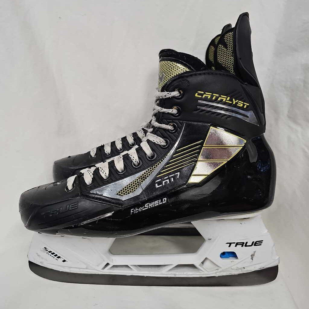 True Catalyst 7 Senior Hockey Skates, Size 10