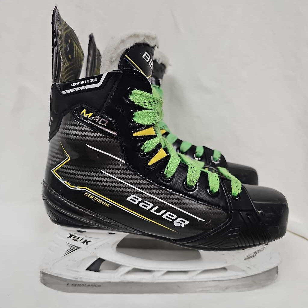 Bauer Supreme M40 Junior Hockey Skates, Size 3.5