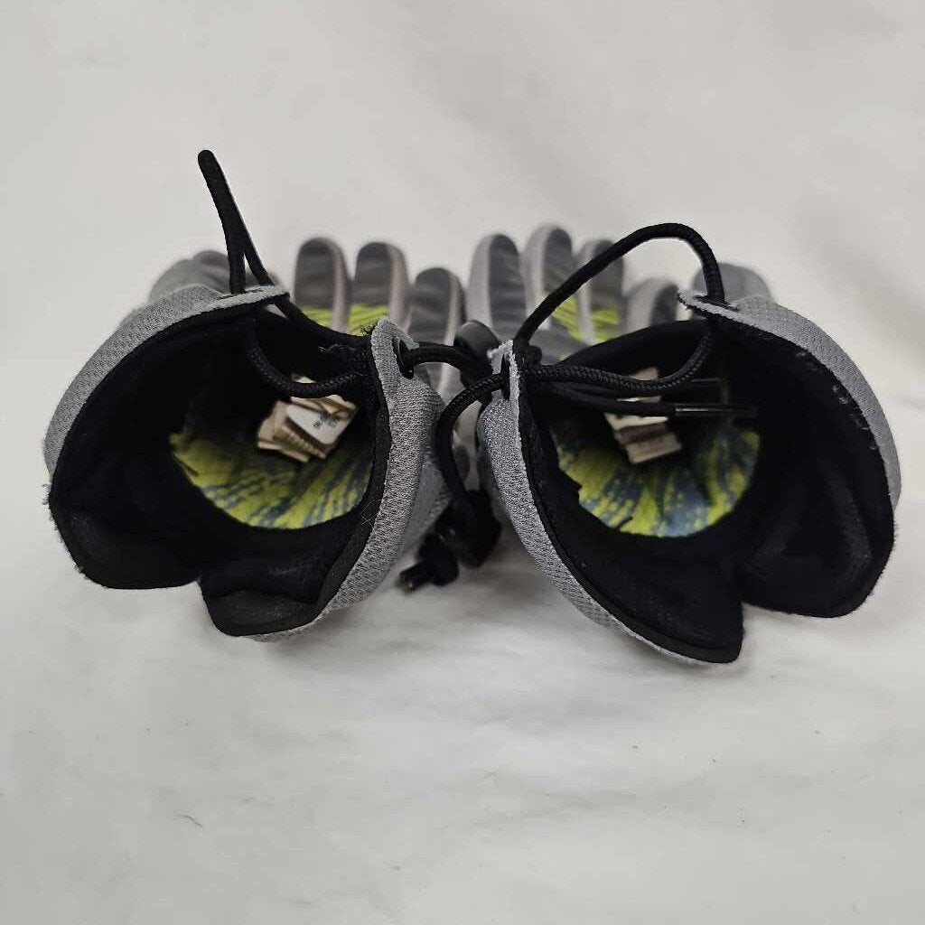 Under Armour Strategy Lacrosse Gloves, Size XSmall