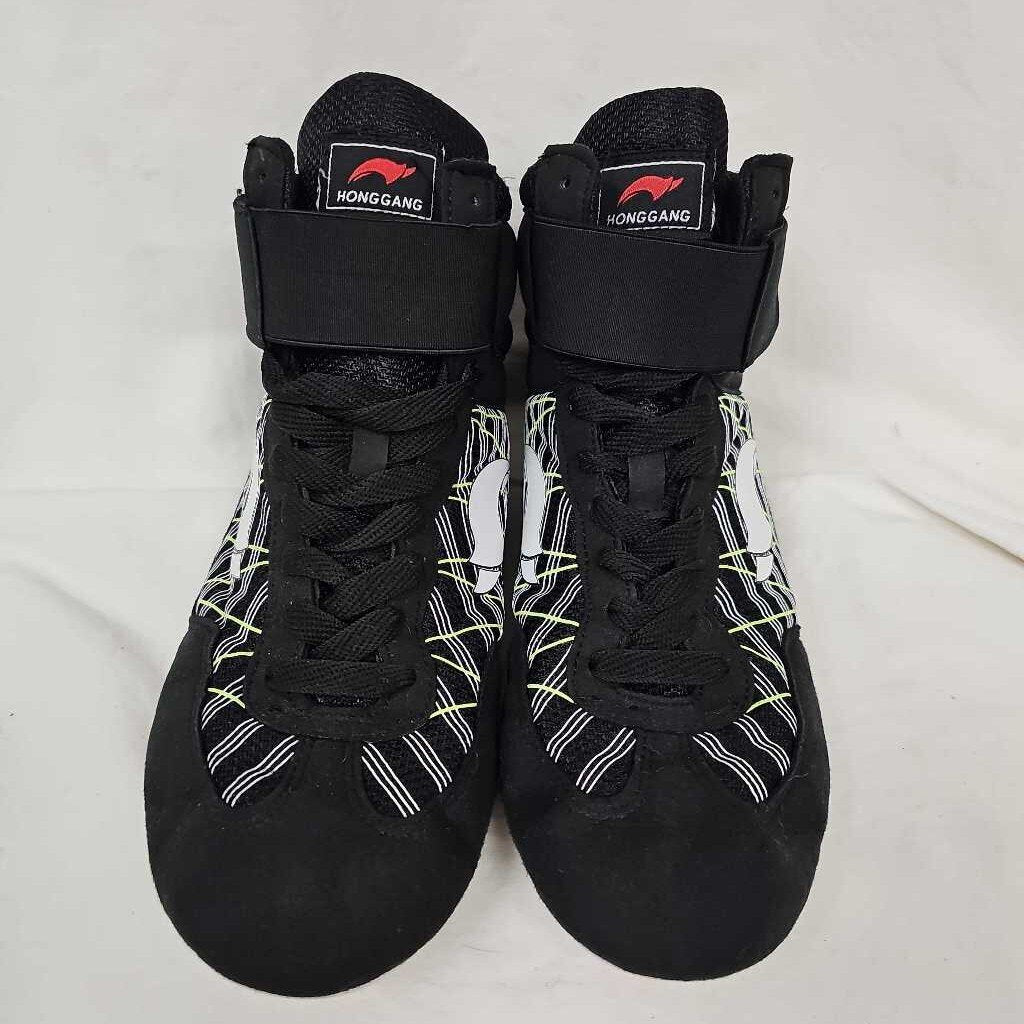 Hong Gang Wrestling Shoes, Size 8