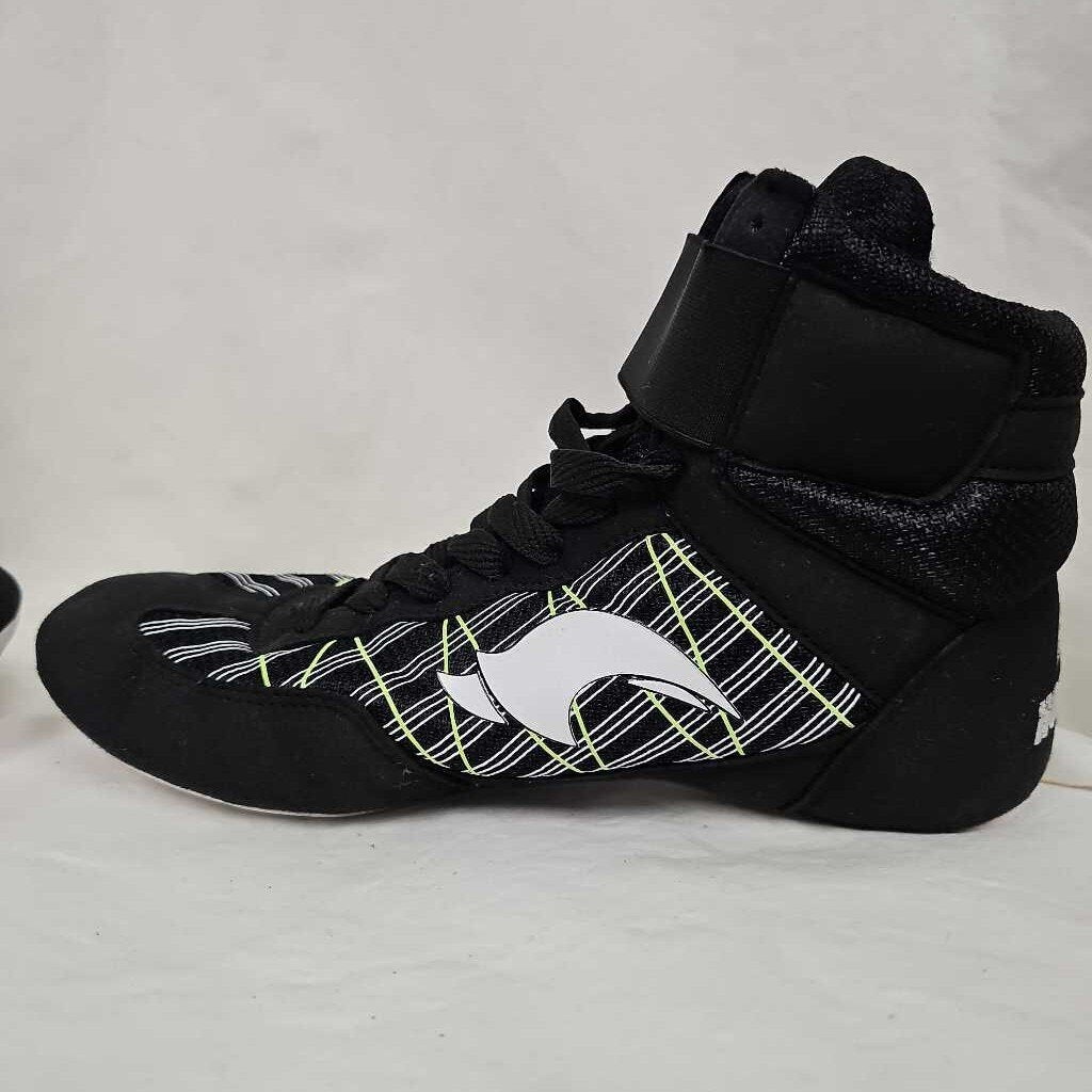 Hong Gang Wrestling Shoes, Size 8