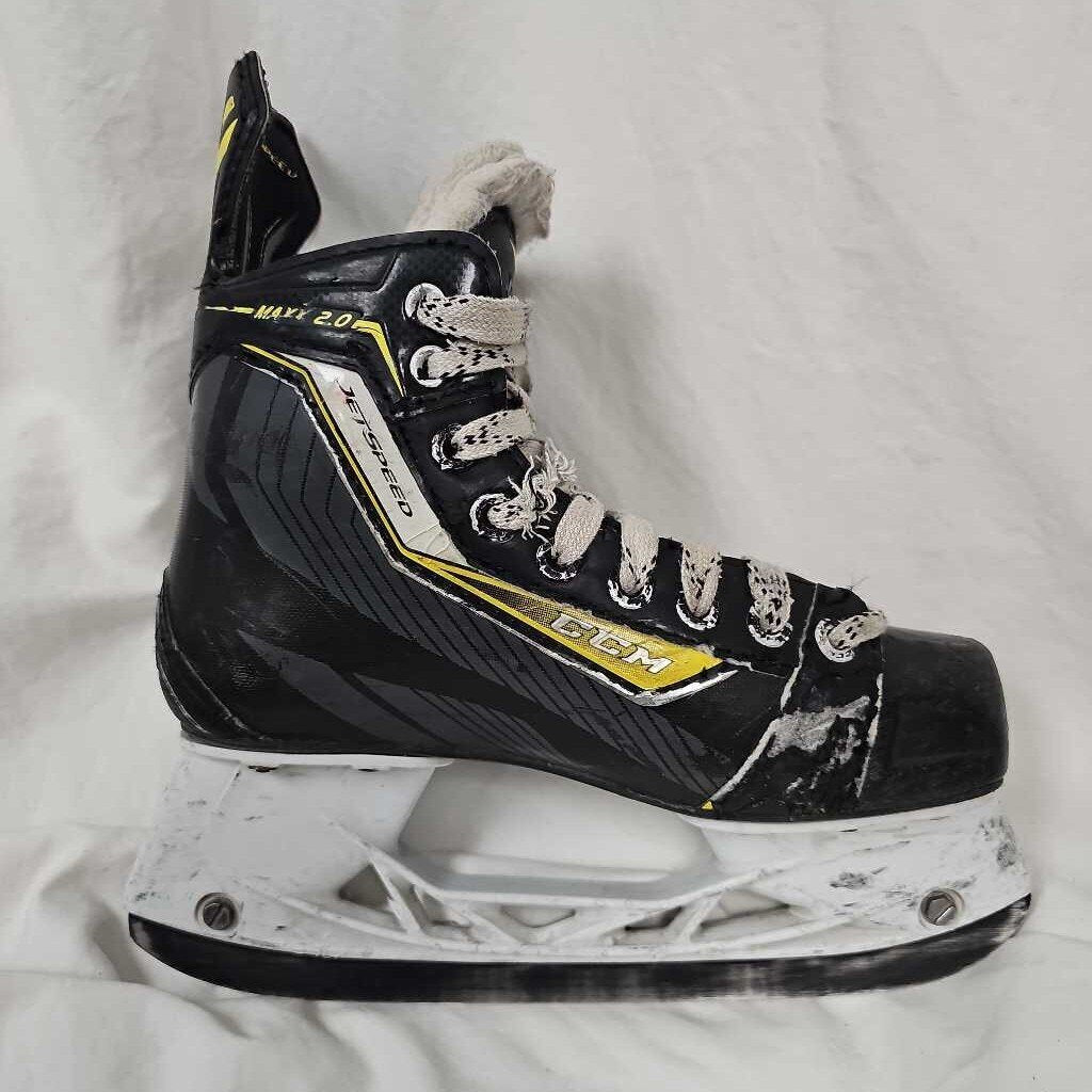 CCM Jetspeed Maxx 2.0 Hockey Skates - Junior - 3.5 Regular