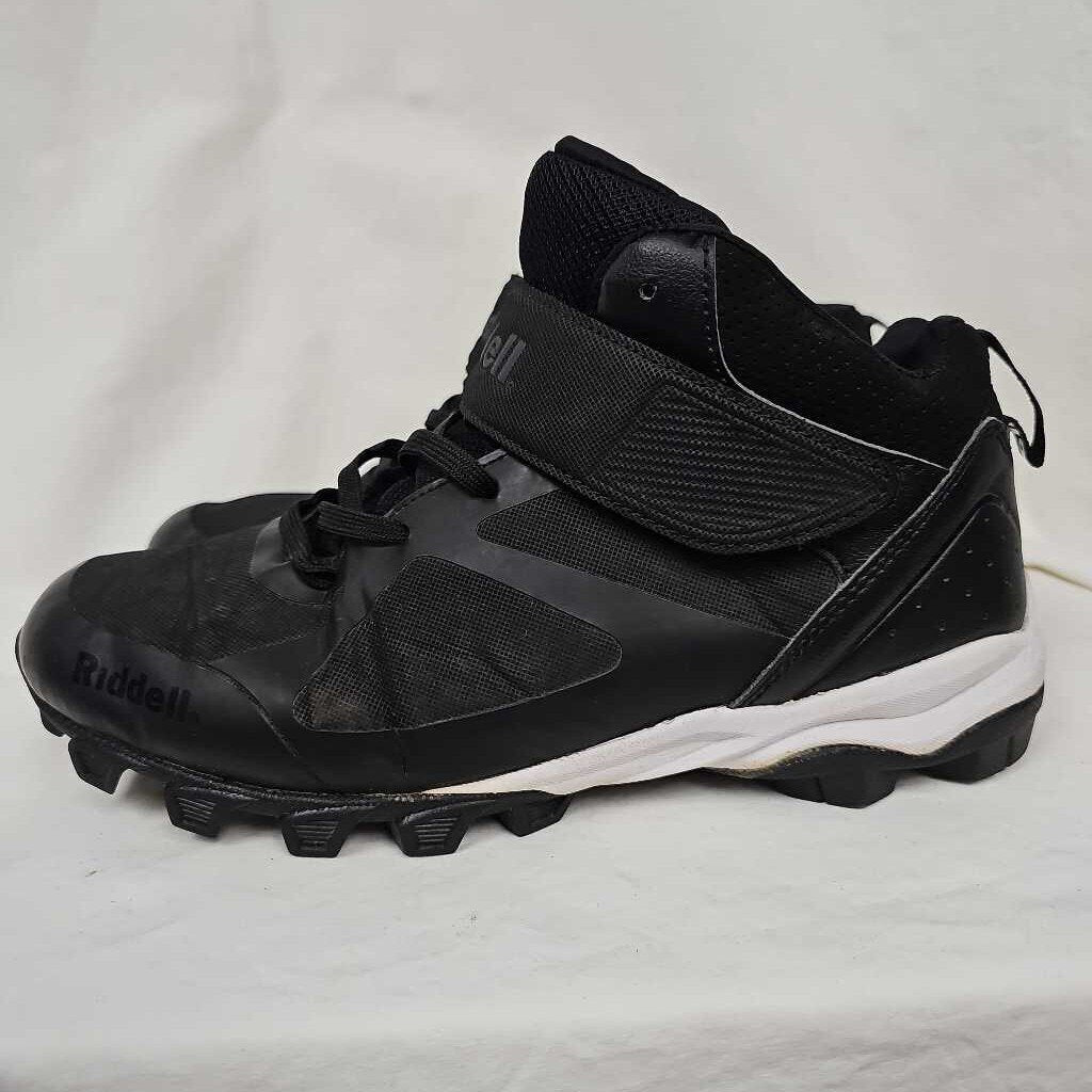 Riddell Matador Mid Men's Football Cleats, Size 7.5