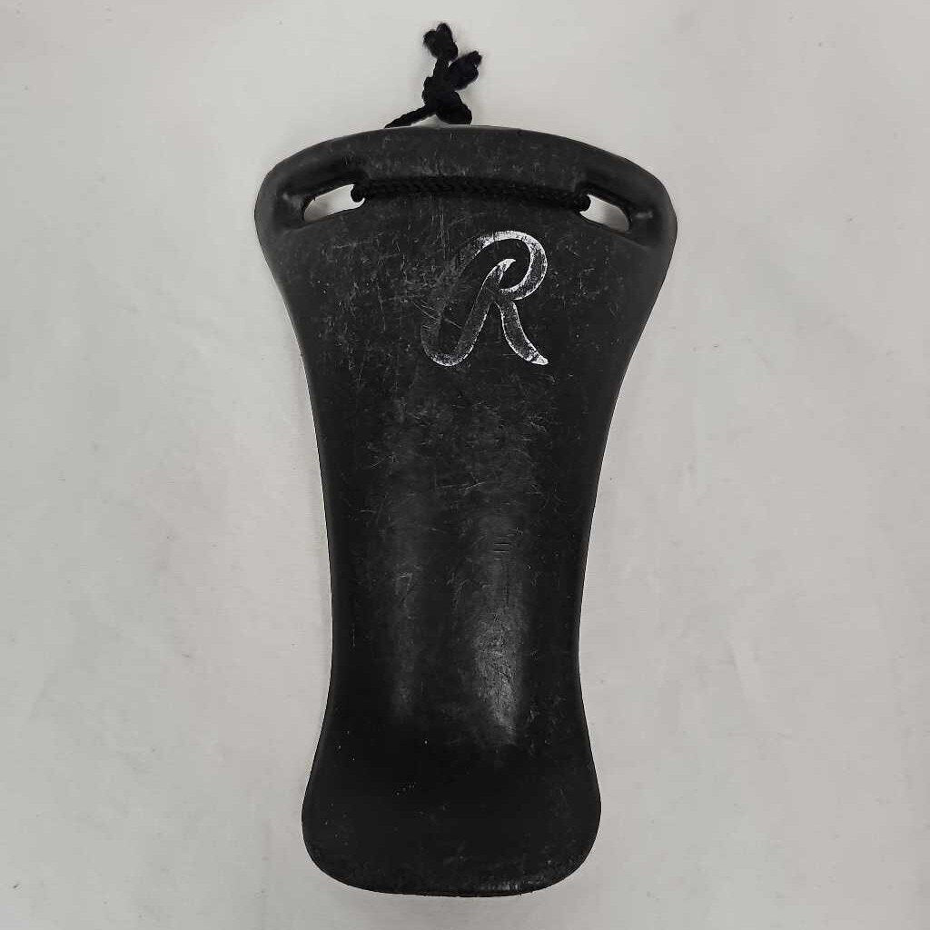 Rawlings Catcher's Throat Guard, 6.5"
