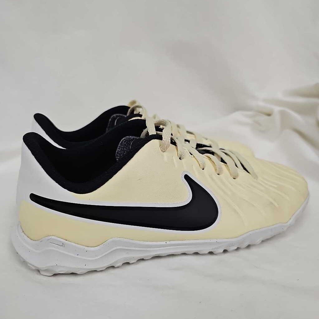 Nike Tiempo Legend 10 Academy Turf Shoes, Size 5