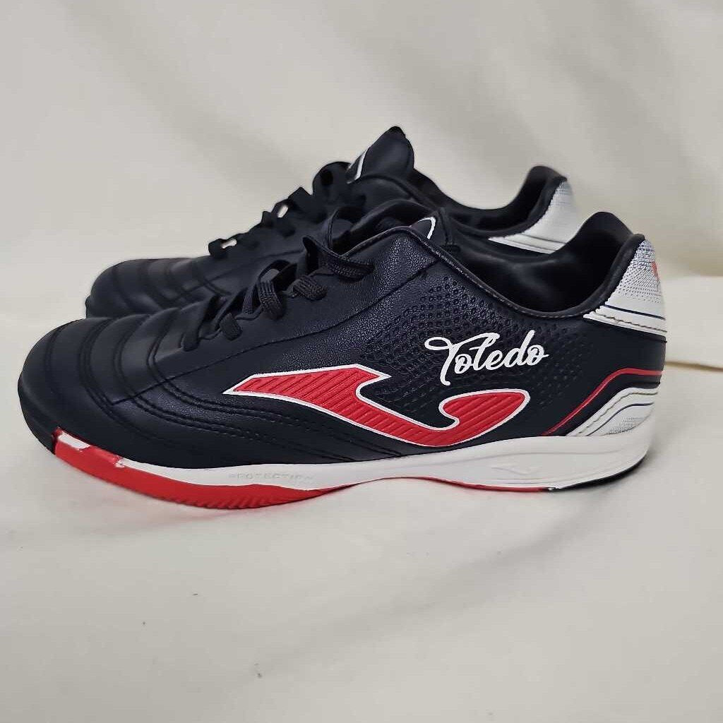 Joma Toledo Indoor Soccer Shoes, SIze 4