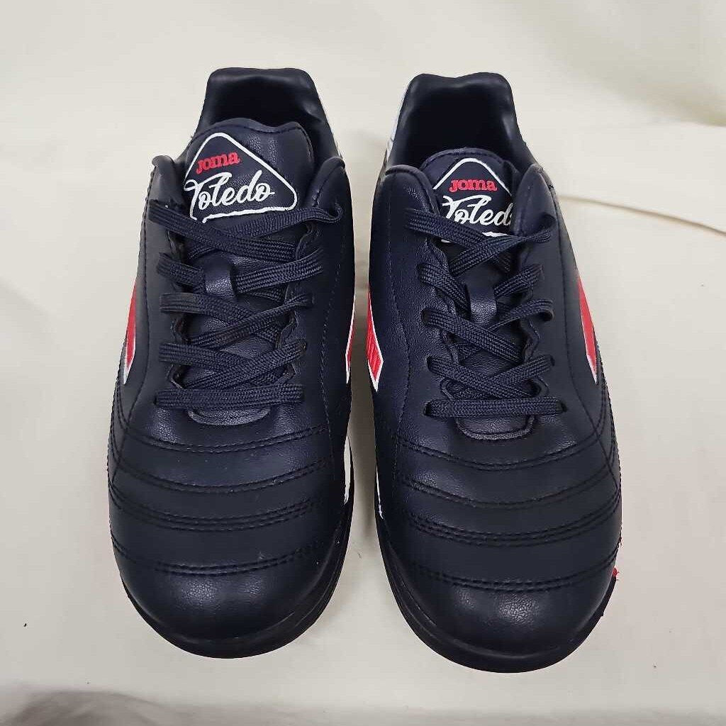 Joma Toledo Indoor Soccer Shoes, SIze 4