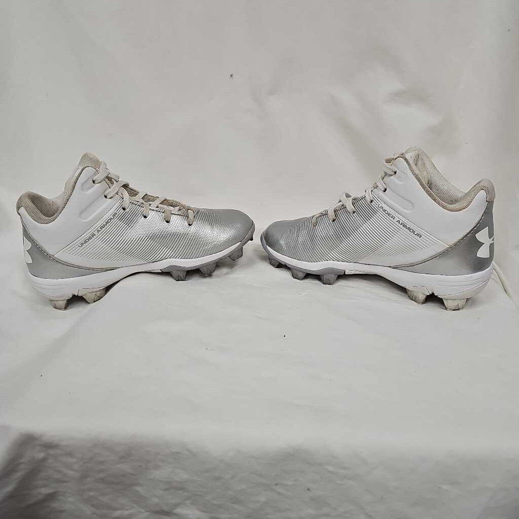 Under Armour MLB Authentic Youth Baseball Softball Cleats, Size Y13