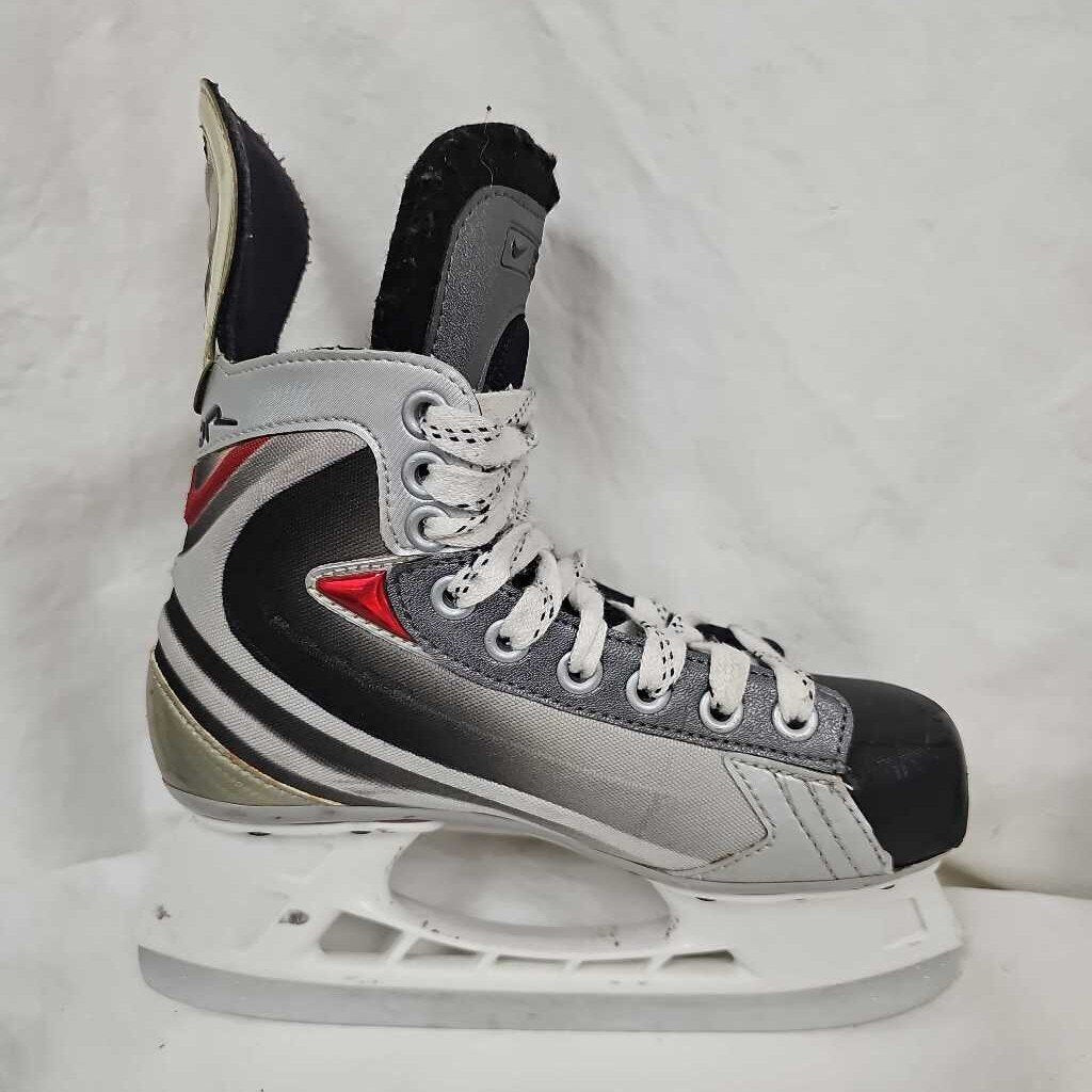 Nike Bauer Vapor XII Junior Hockey Skates, Size 3