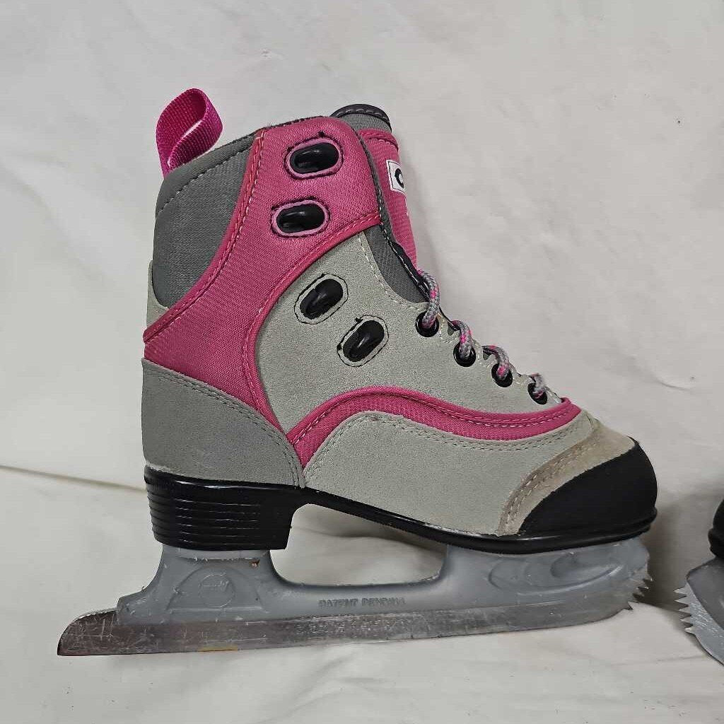 CCM Jamie Girl Figure Skates, Size 1