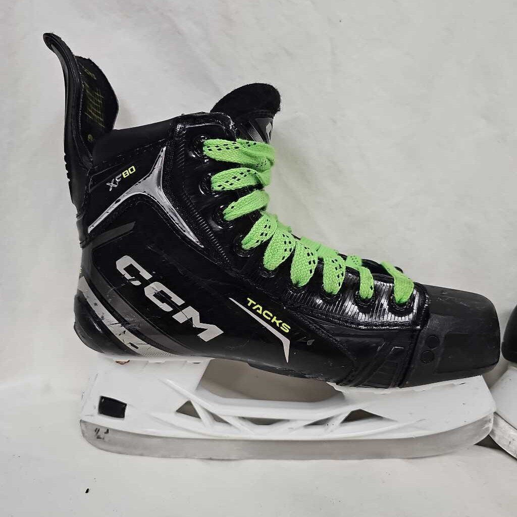 CCM Tacks XF80 Hockey Skates, Size 5.5 R