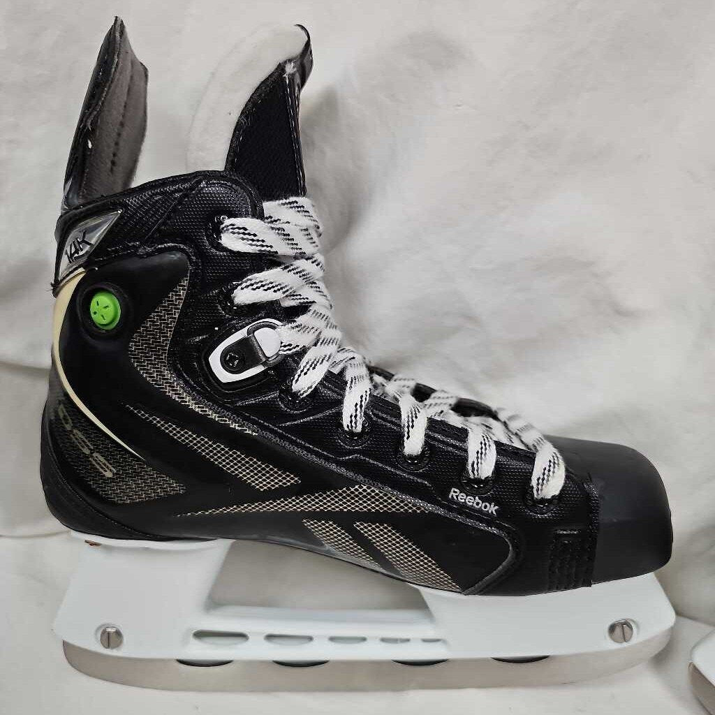 Reebok 14K Pump Junior Hockey Skates, Size 3.5