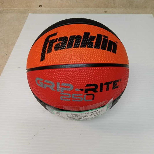 Franklin Grip-Rite 250 Youth Basketball