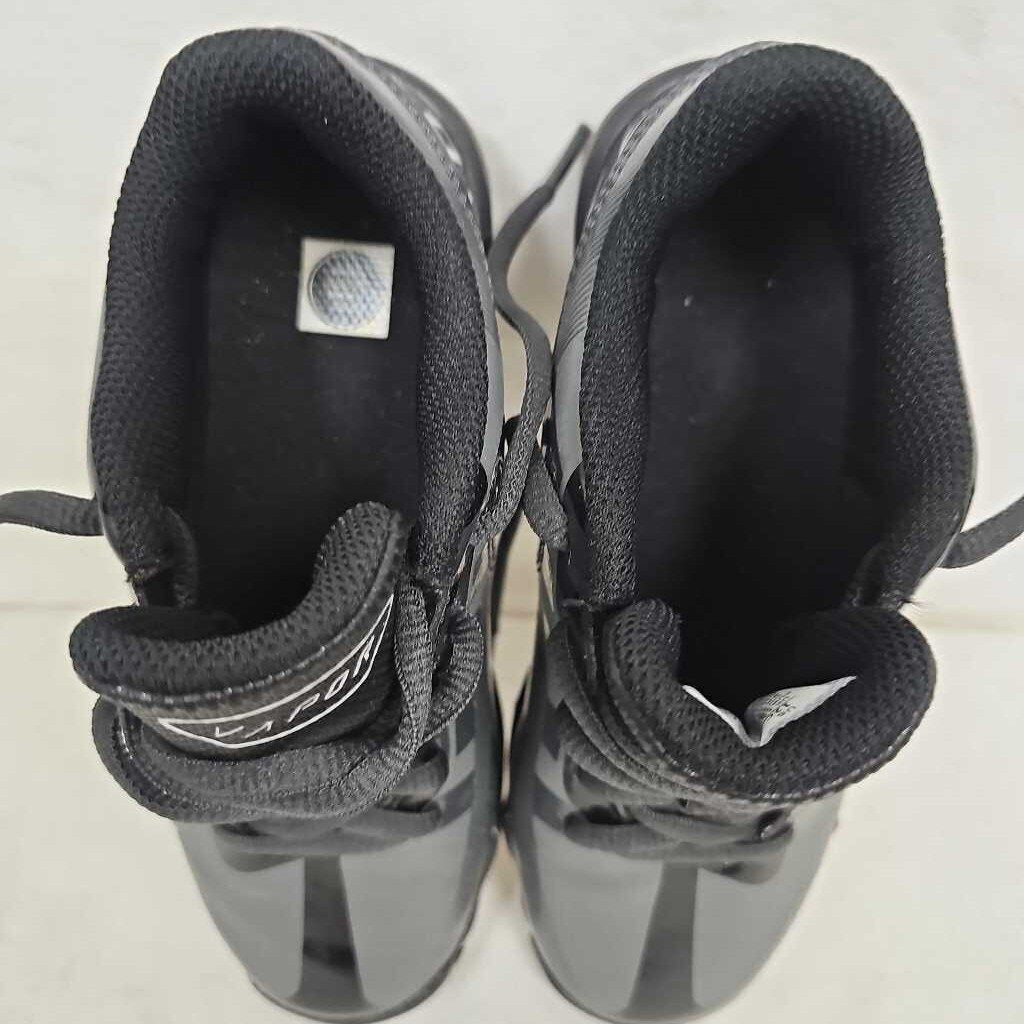Nike Vapor Shark Youth Football Cleats, Size Y12